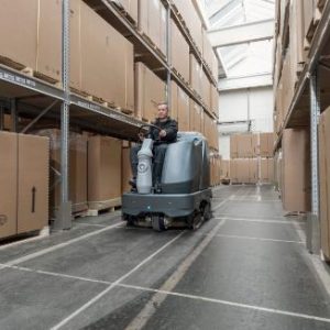 Commercial Ride On Floor Scrubbers