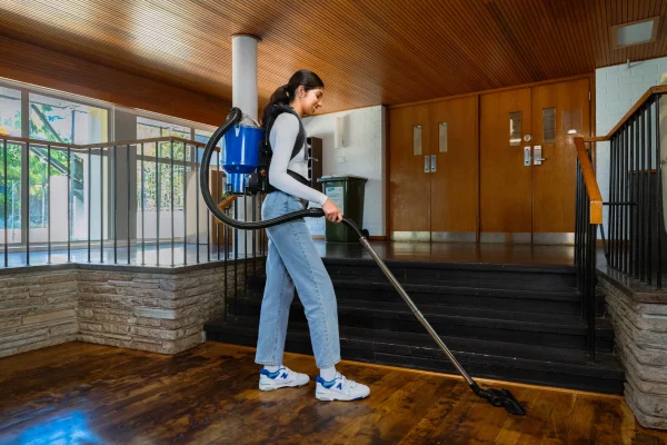Pacvac Superpro Go Cordless Backpack Vacuum - Image 3